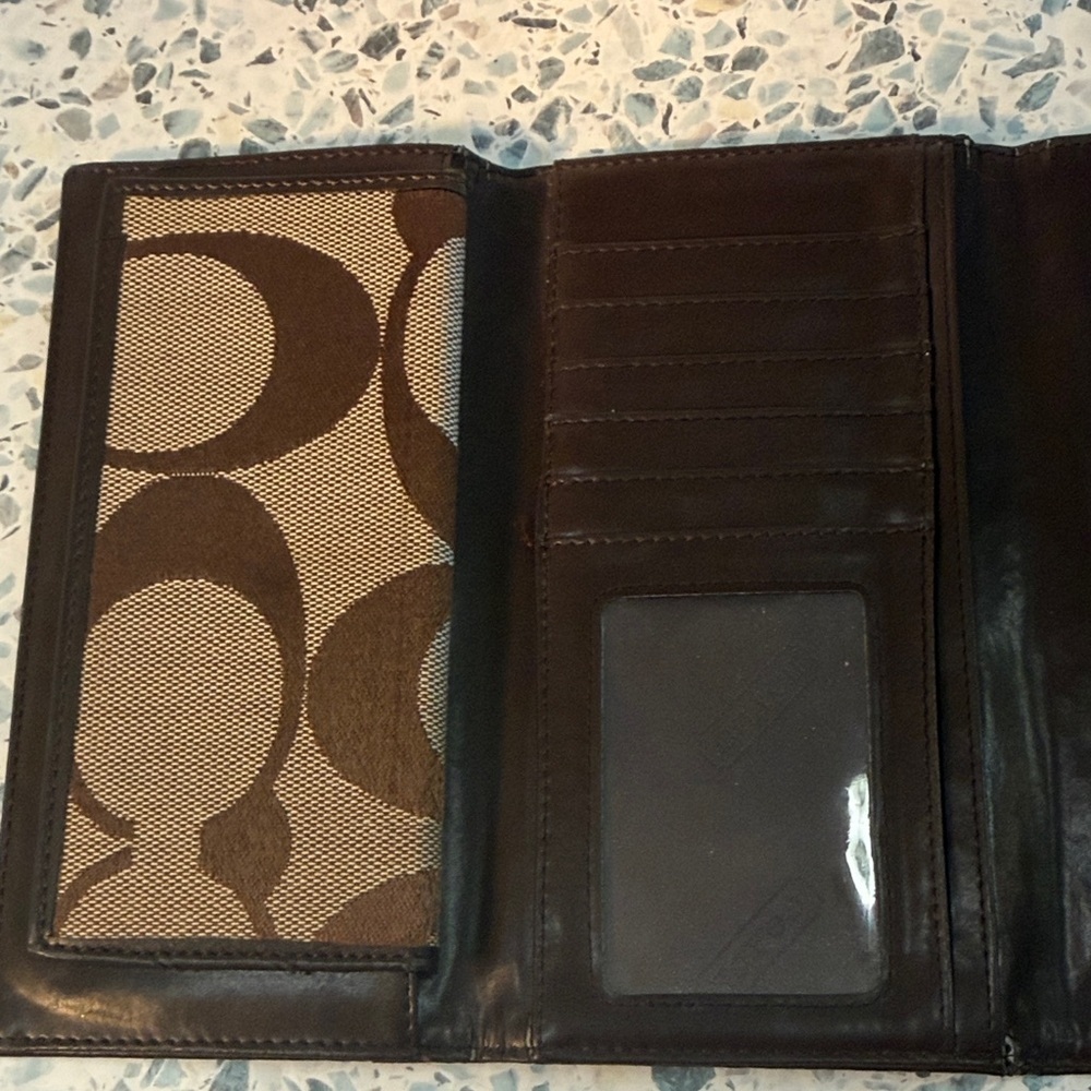 Coach Brown Signature C wallet and checkbook - Picture 7 of 7